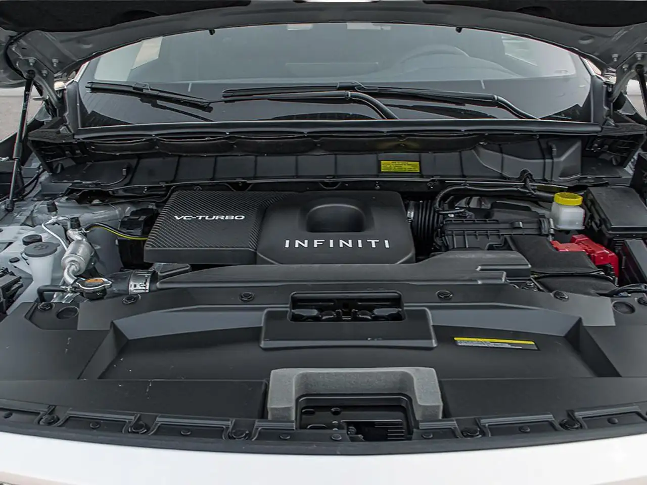 Infiniti QX60 снимка Infiniti QX60