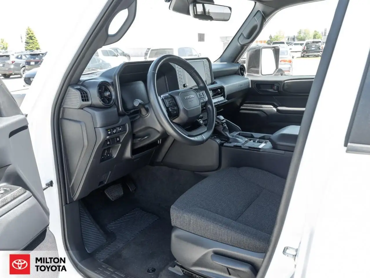 Toyota Land Cruiser снимка Toyota Land Cruiser