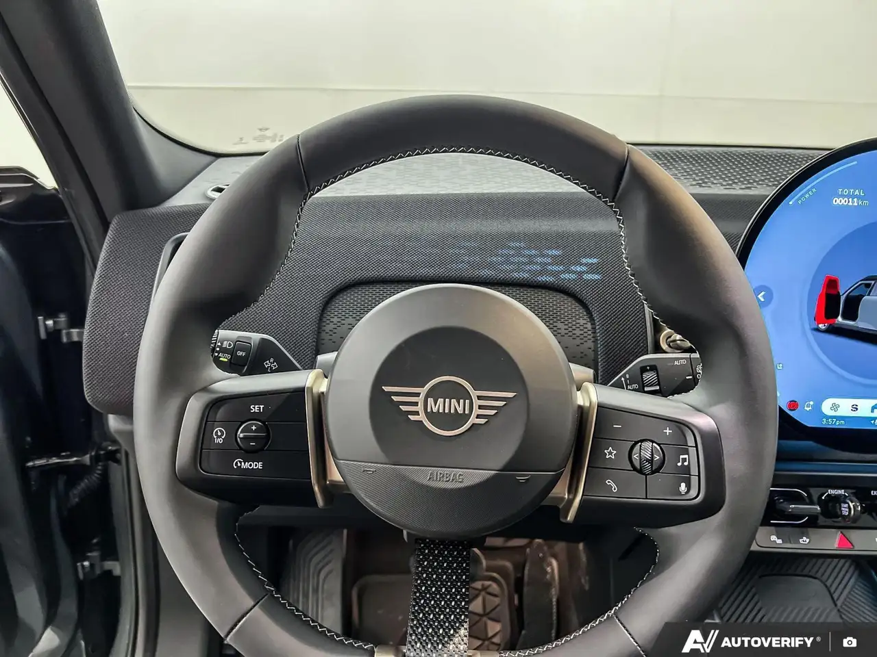 MINI Countryman снимка MINI Countryman