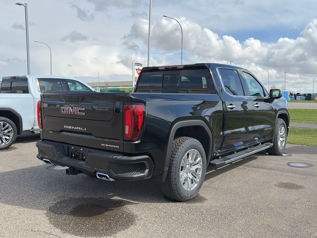 GMC Sierra 1500 снимка GMC Sierra 1500