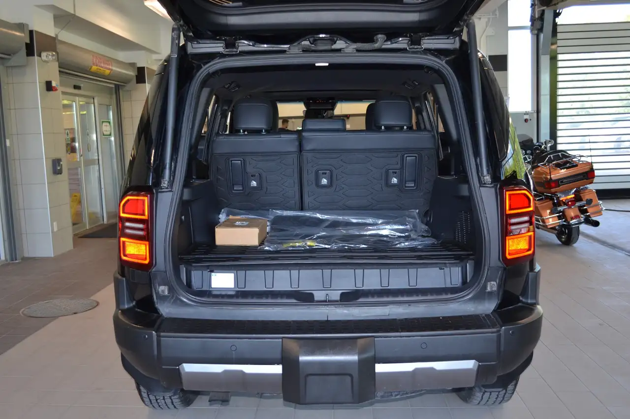 Toyota Land Cruiser снимка Toyota Land Cruiser