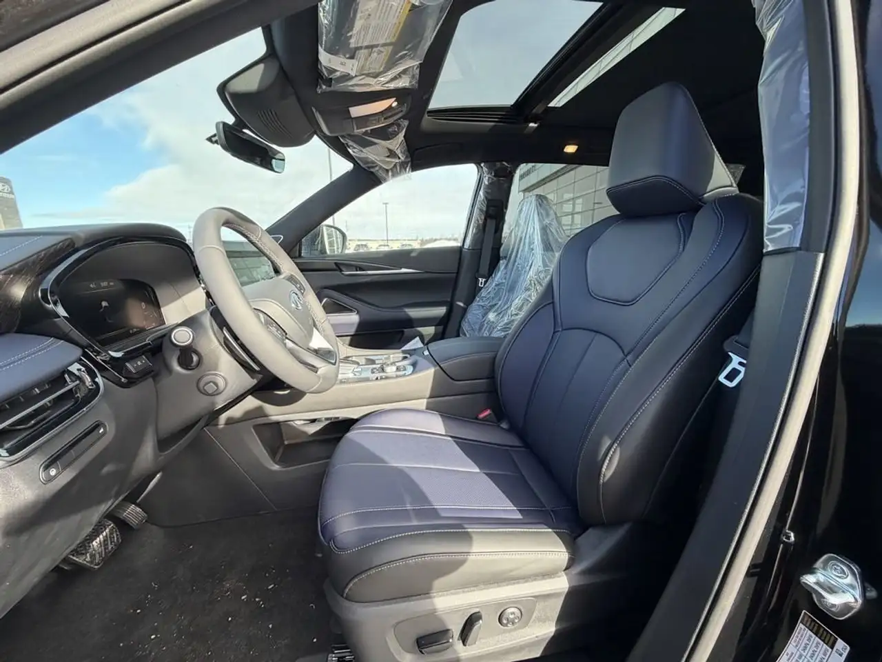 Infiniti QX60 снимка Infiniti QX60