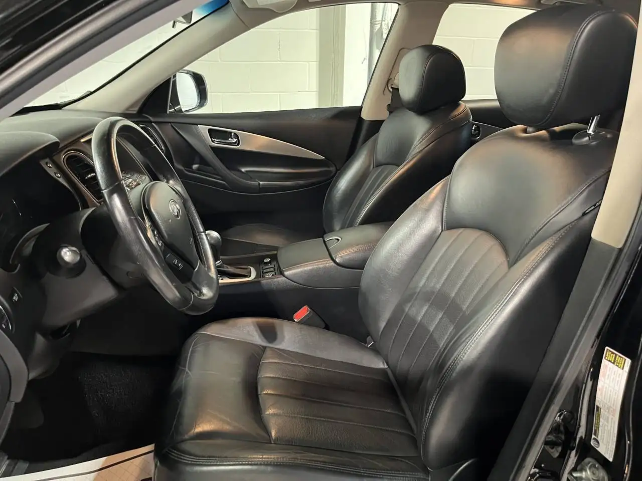 Infiniti QX50 снимка Infiniti QX50