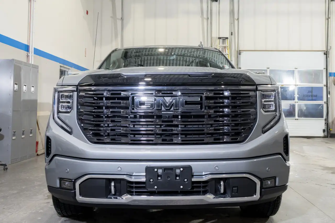 GMC Sierra 1500 снимка GMC Sierra 1500