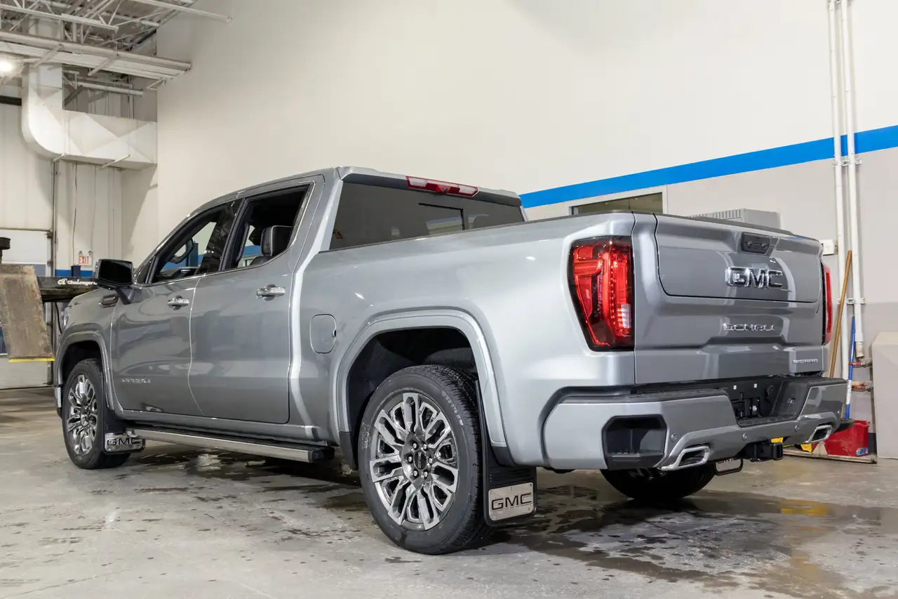 GMC Sierra 1500 снимка GMC Sierra 1500