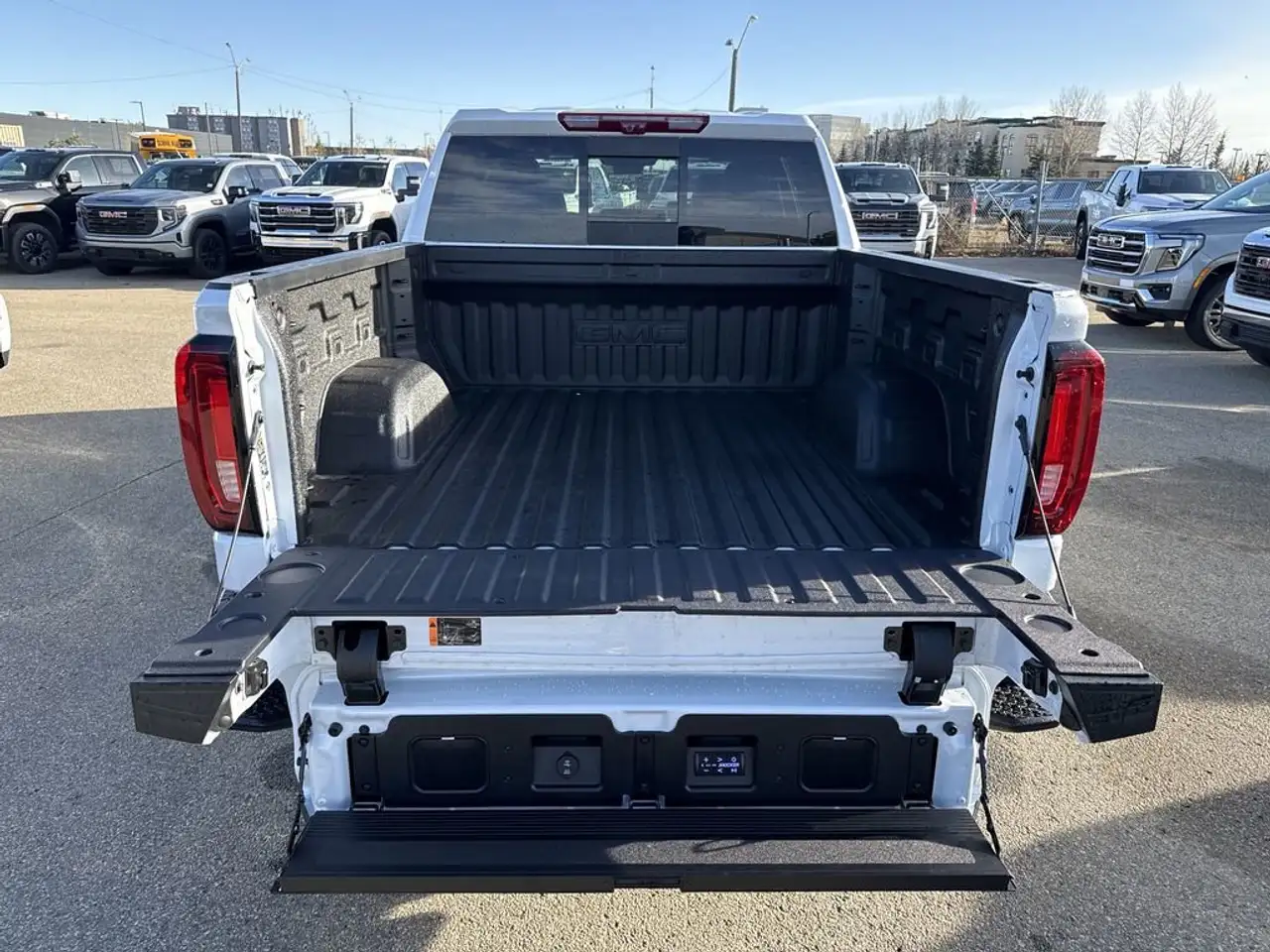 GMC Sierra 1500 снимка GMC Sierra 1500