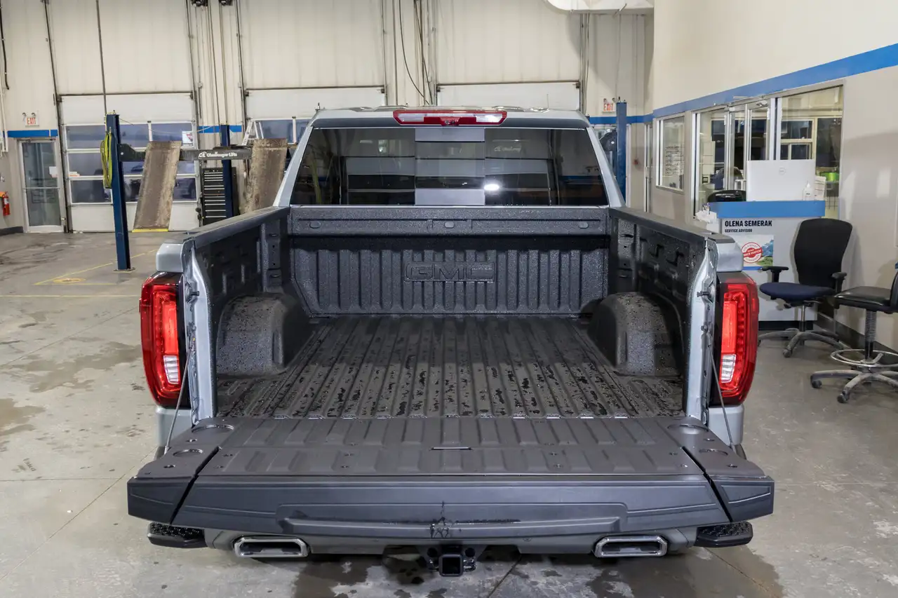 GMC Sierra 1500 снимка GMC Sierra 1500