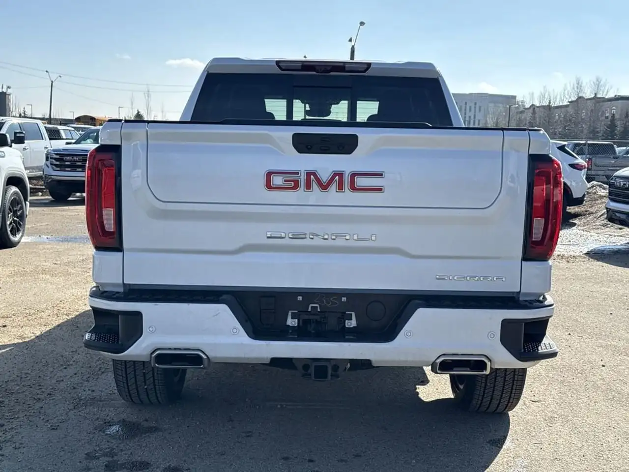 GMC Sierra 1500 photo GMC Sierra 1500