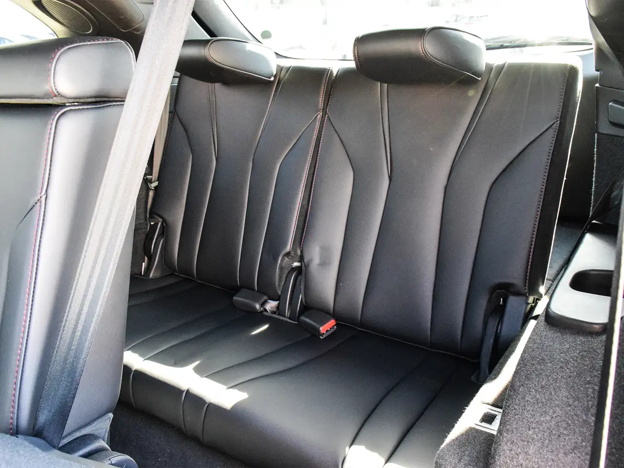Acura MDX снимка Acura MDX