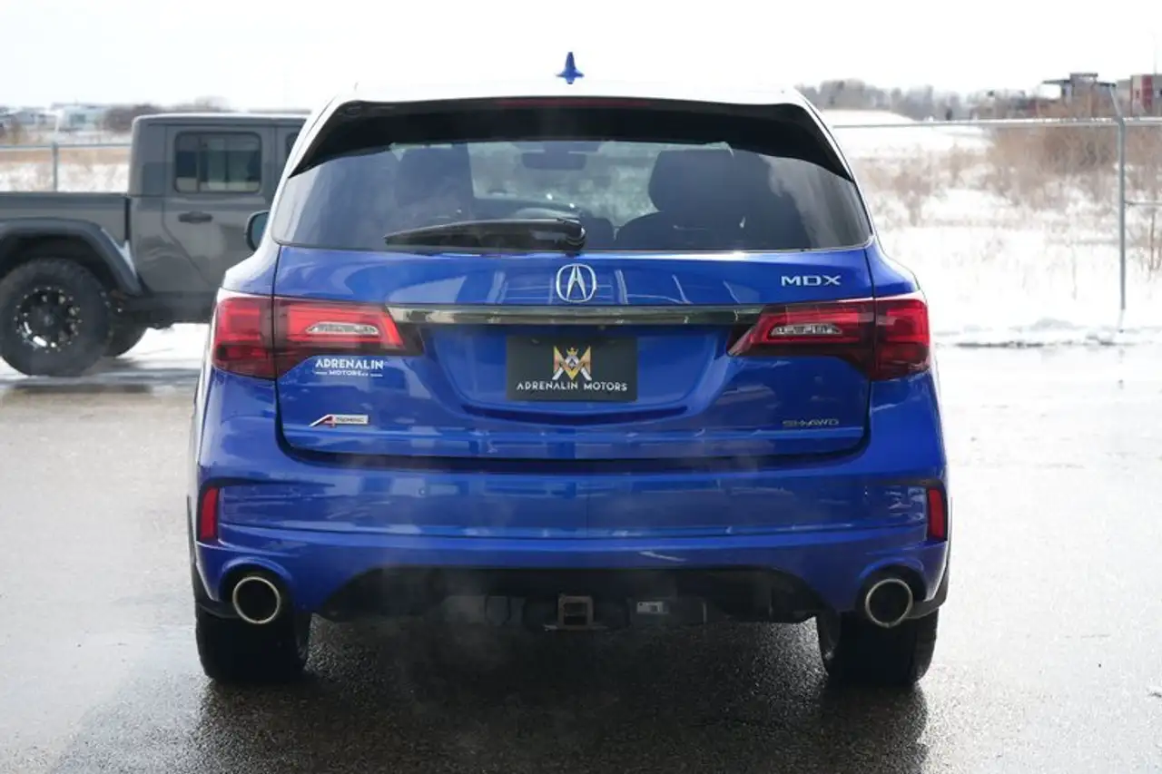 Acura MDX снимка Acura MDX