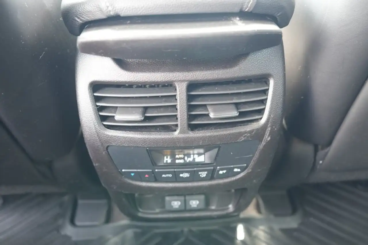 Acura MDX снимка Acura MDX