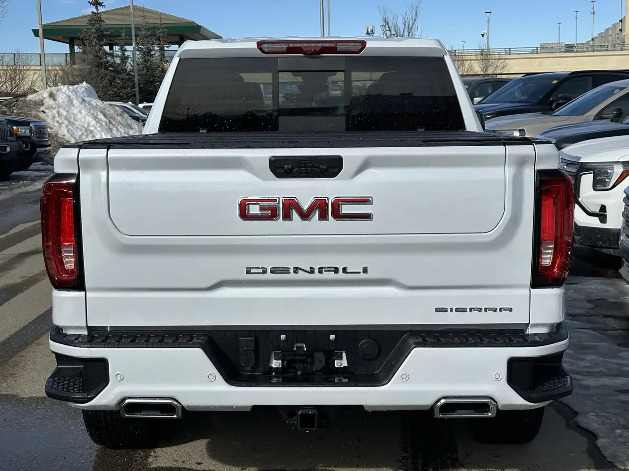 GMC Sierra 1500 снимка GMC Sierra 1500