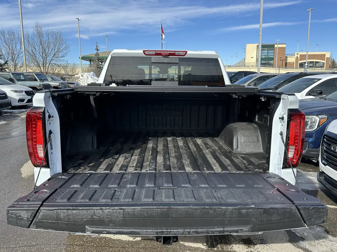GMC Sierra 1500 снимка GMC Sierra 1500