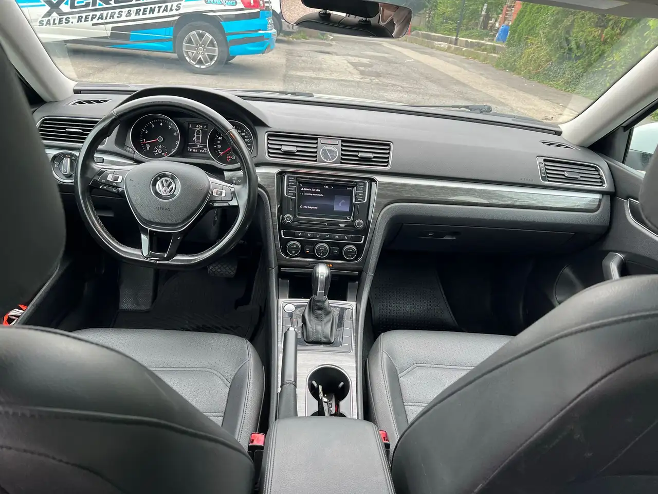 Volkswagen Passat снимка Volkswagen Passat