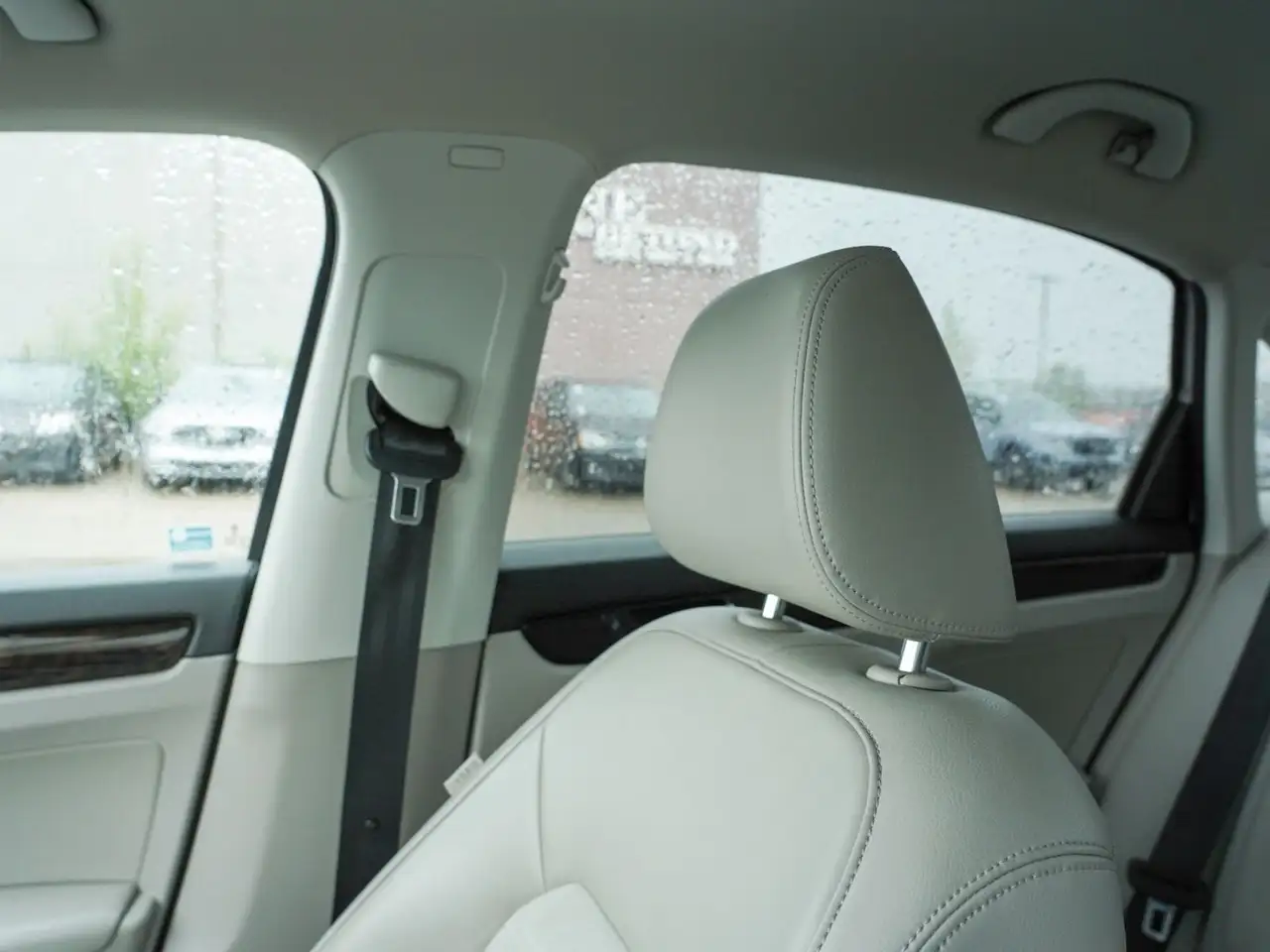 Volkswagen Passat photo Volkswagen Passat