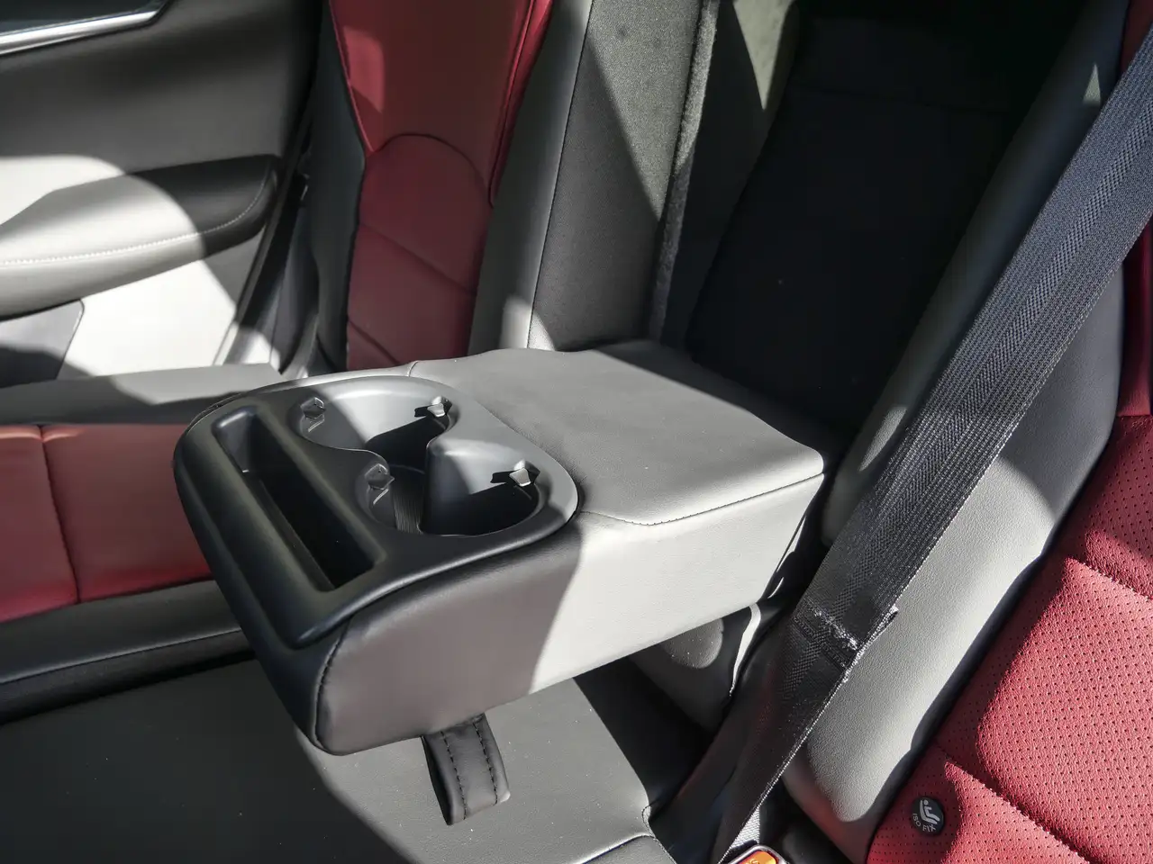 Infiniti QX50 снимка Infiniti QX50