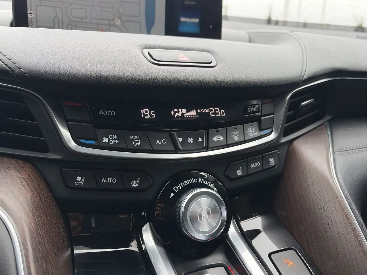 Acura TLX fotografie Acura TLX