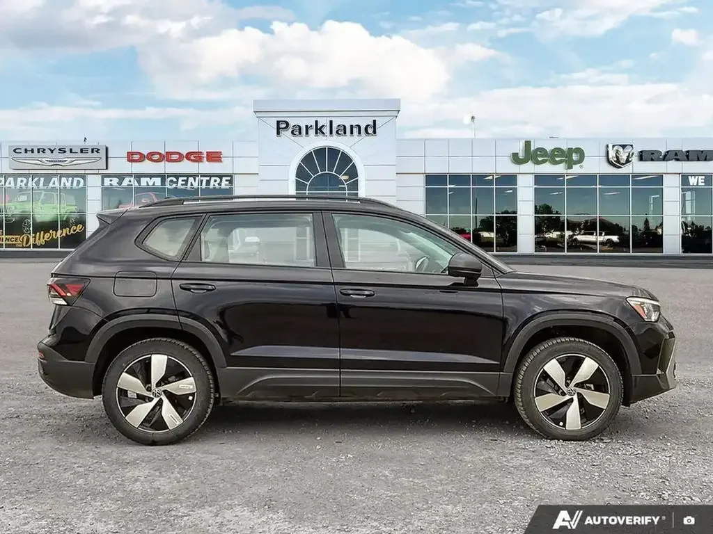 Volkswagen Taos снимка Volkswagen Taos