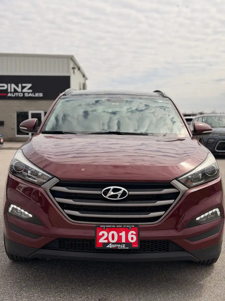 Hyundai TUCSON photo Hyundai TUCSON