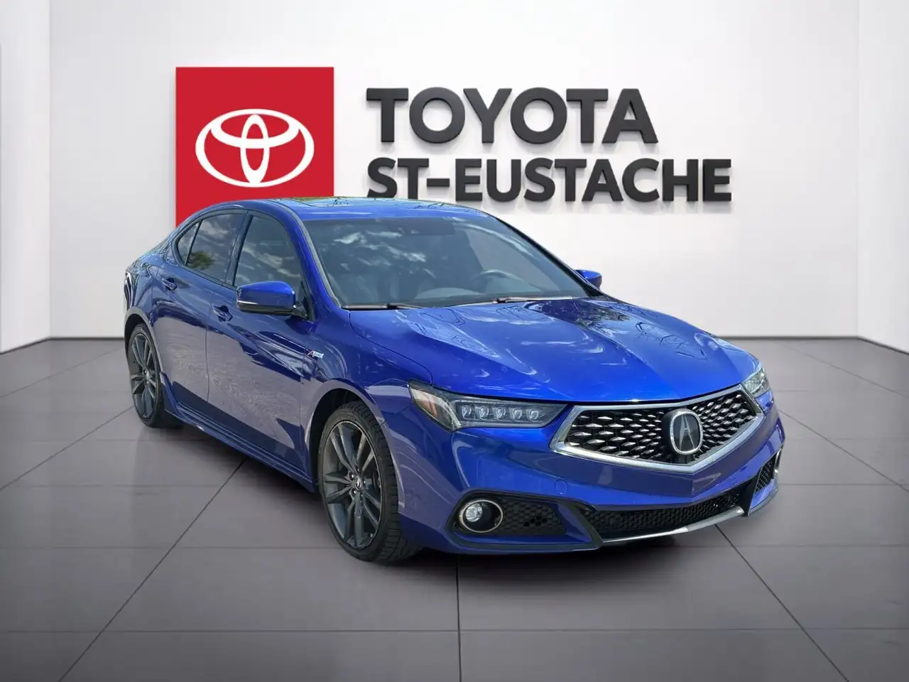 Acura TLX photo Acura TLX