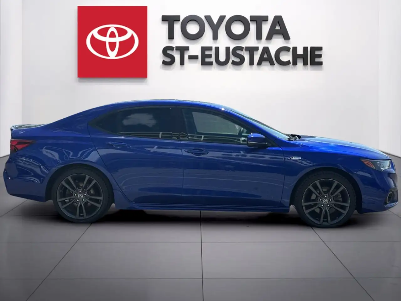 Acura TLX photo Acura TLX