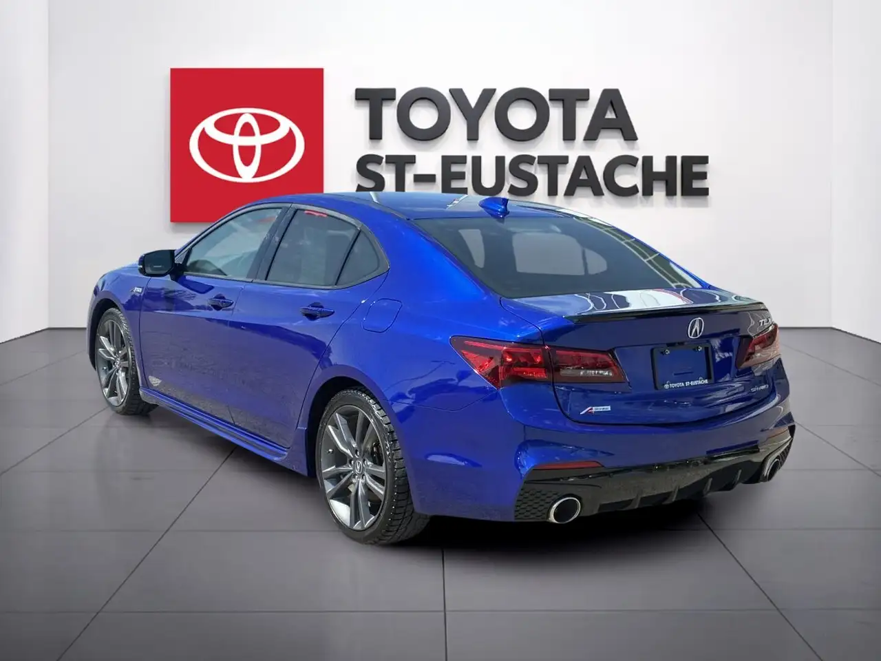 Acura TLX photo Acura TLX