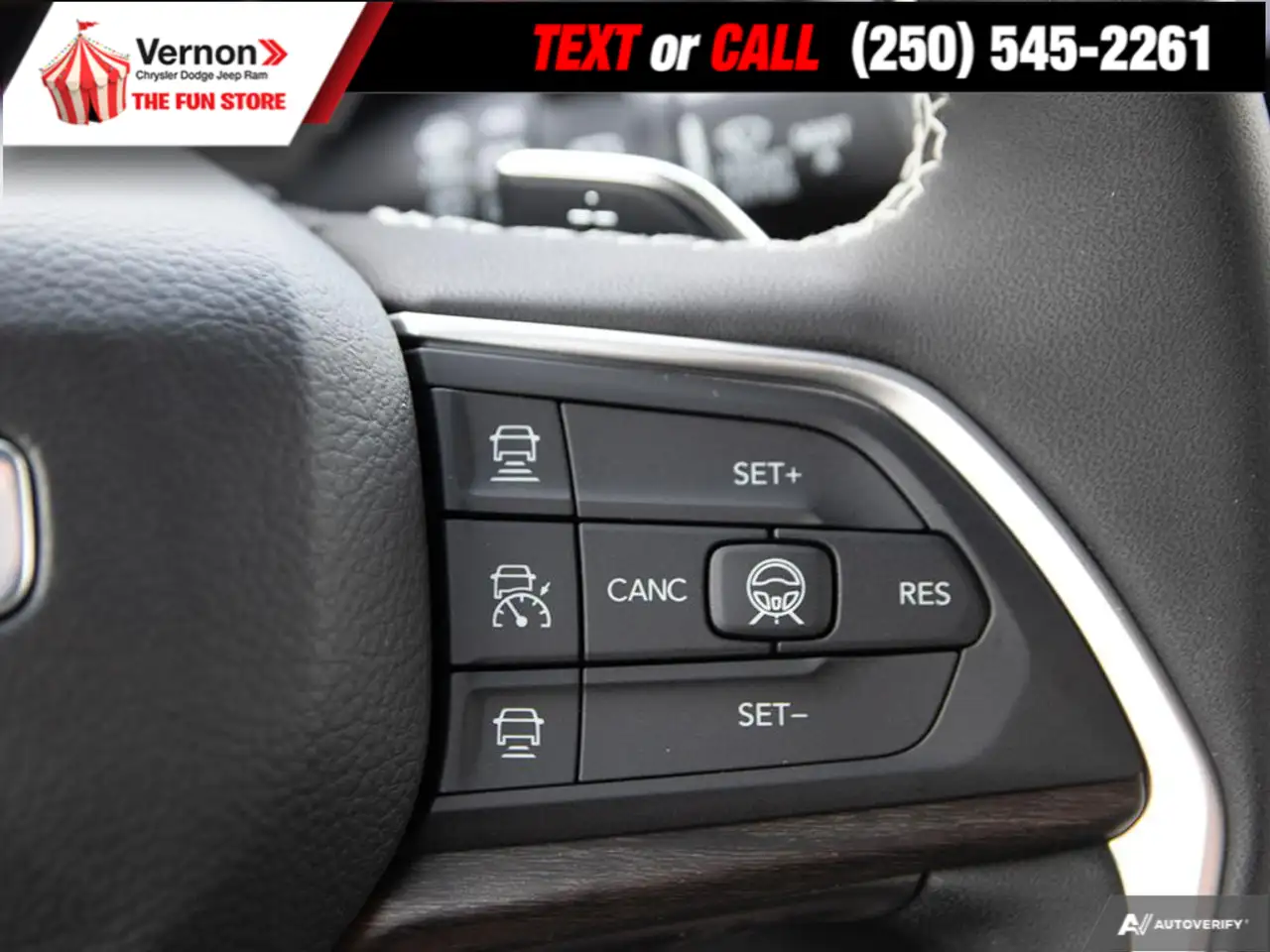 Jeep Grand Cherokee photo Jeep Grand Cherokee