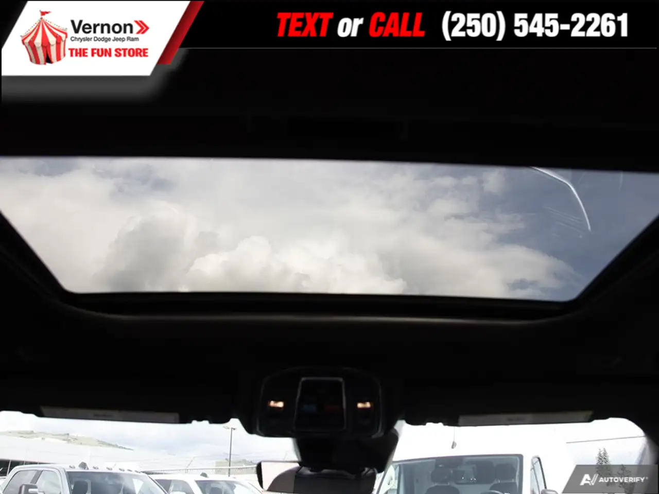 Jeep Grand Cherokee photo Jeep Grand Cherokee