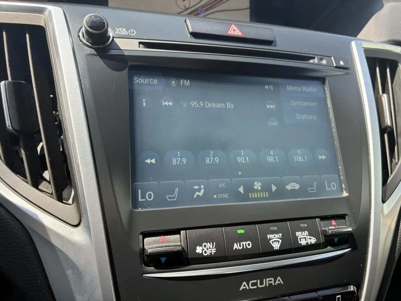 Acura TLX photo Acura TLX