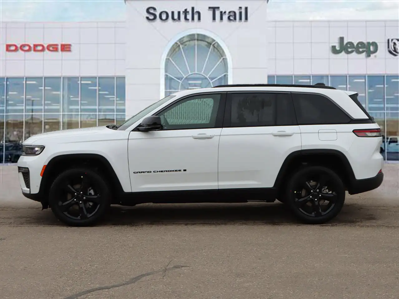 Jeep Grand Cherokee снимка Jeep Grand Cherokee