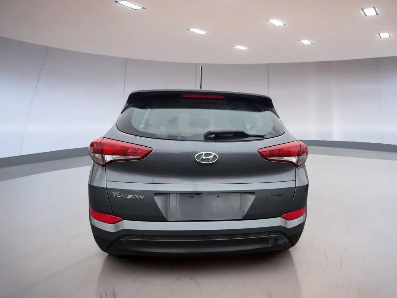 Hyundai TUCSON снимка Hyundai TUCSON