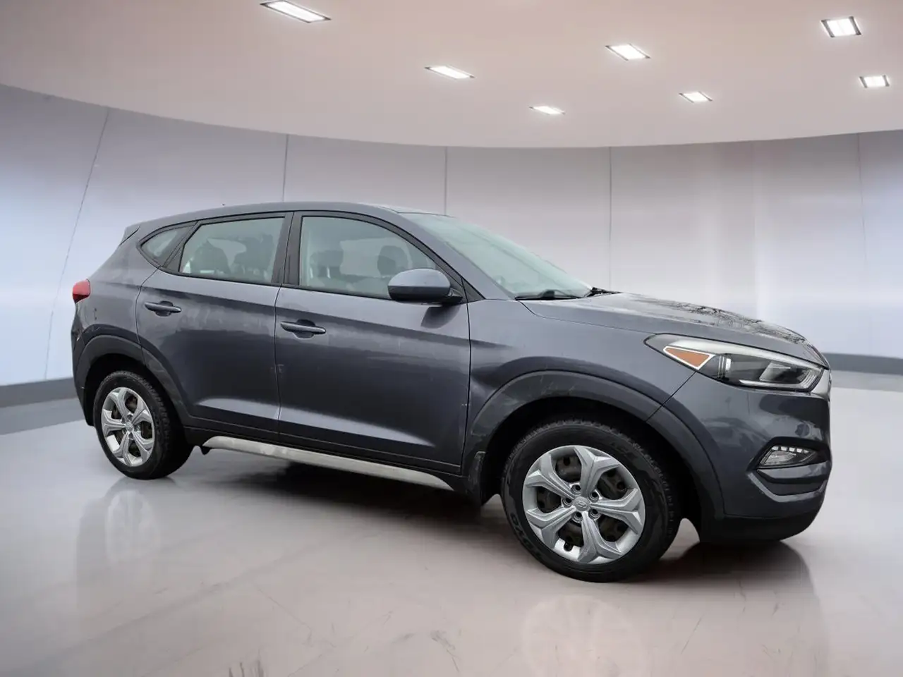 Hyundai TUCSON снимка Hyundai TUCSON