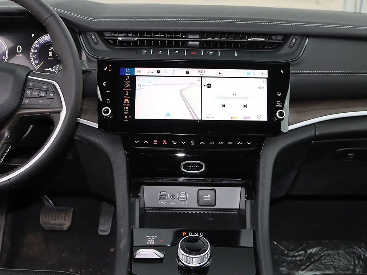 Jeep Grand Cherokee снимка Jeep Grand Cherokee