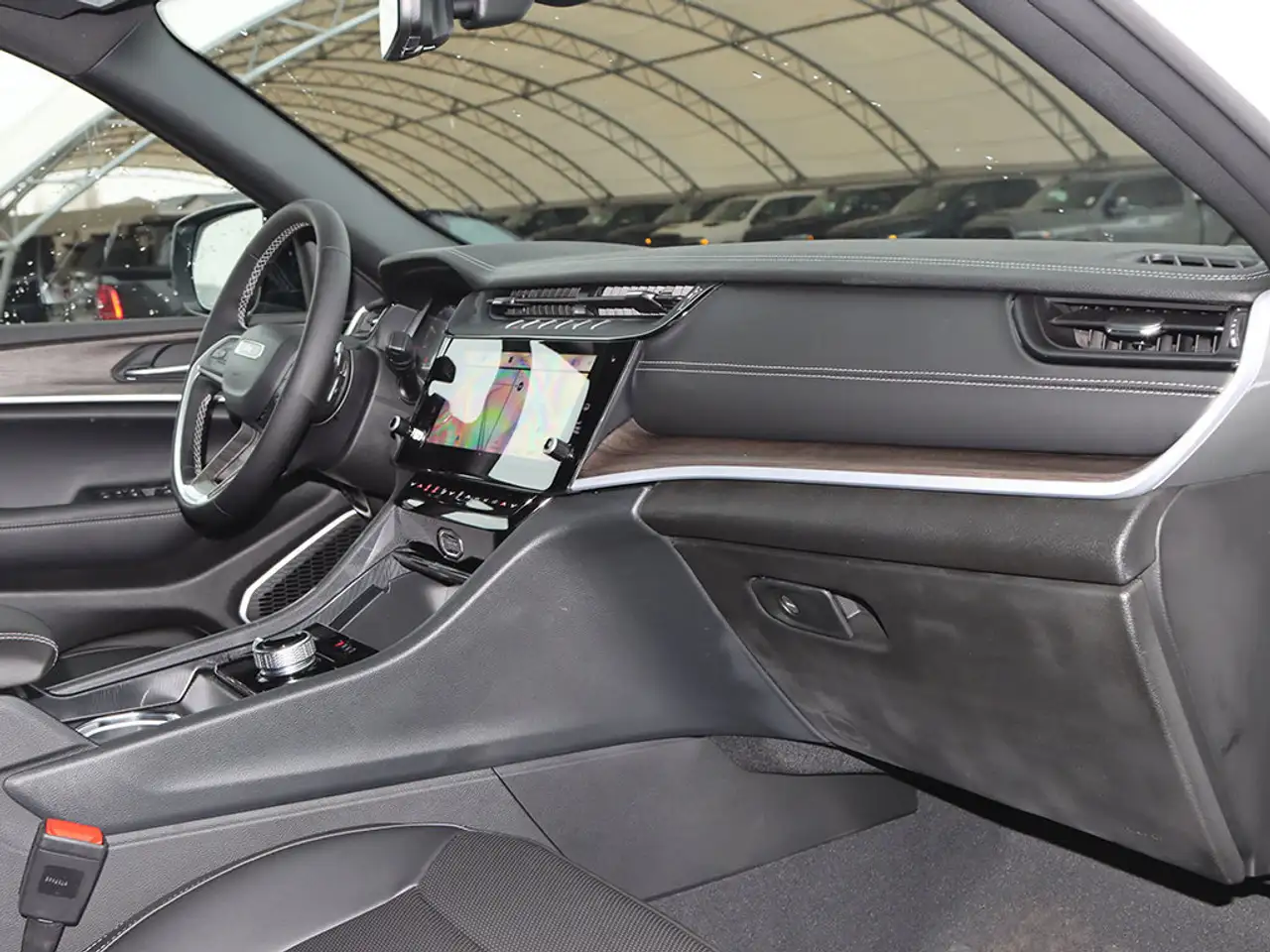 Jeep Grand Cherokee снимка Jeep Grand Cherokee