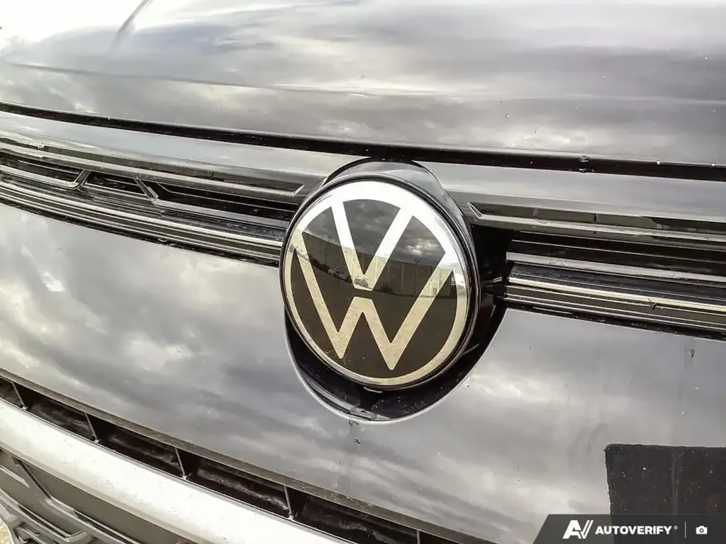 Volkswagen Taos снимка Volkswagen Taos