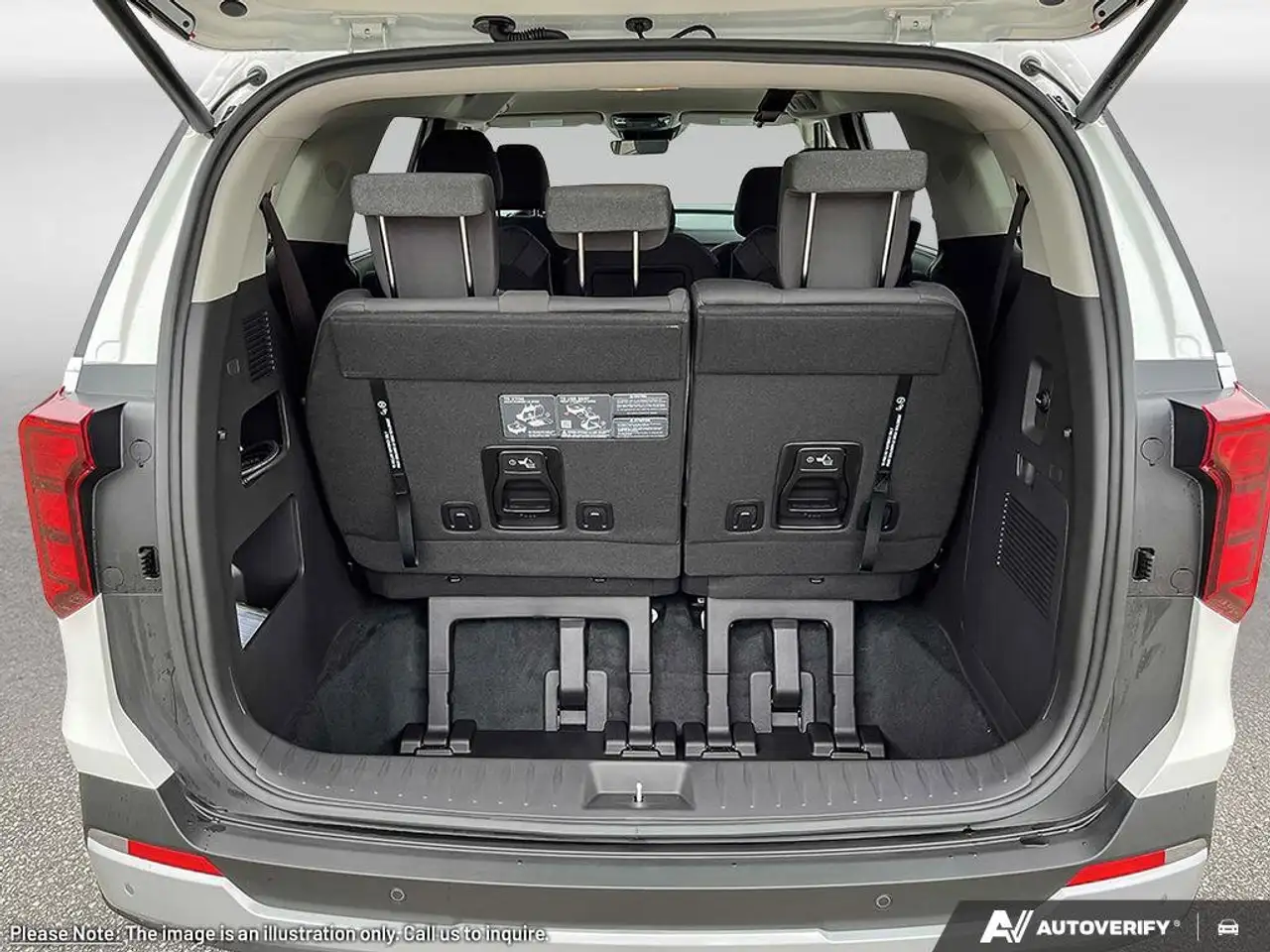 Kia Carnival photo Kia Carnival