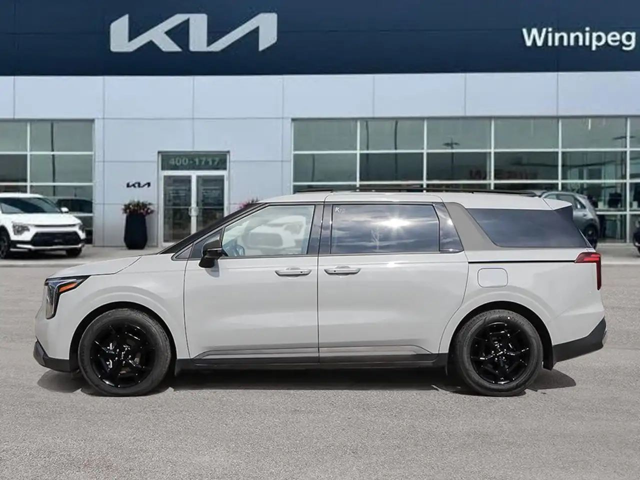 Kia Carnival photo Kia Carnival