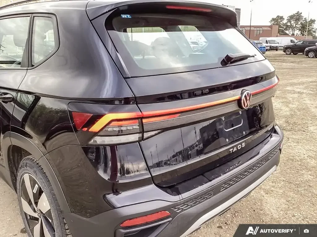 Volkswagen Taos снимка Volkswagen Taos
