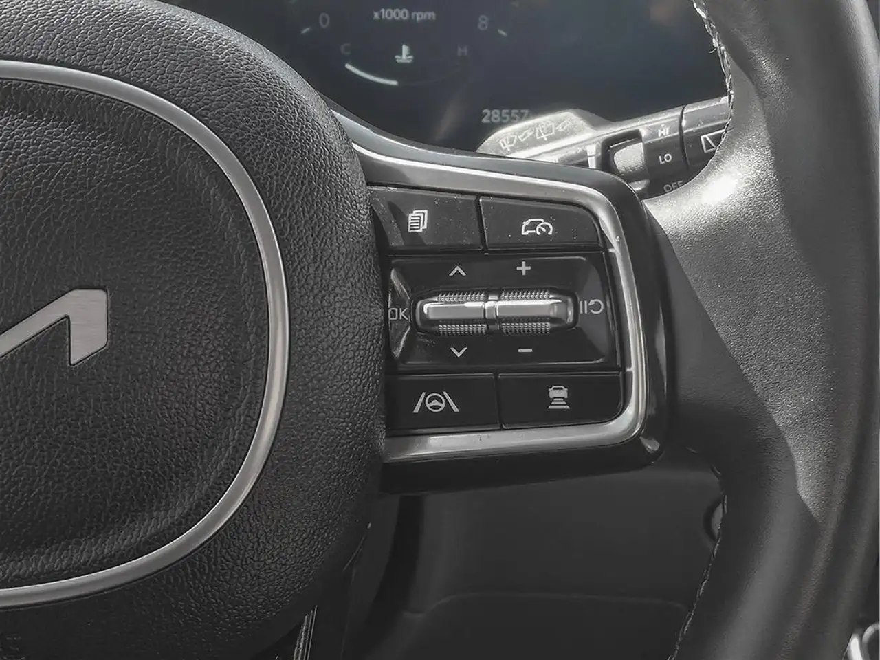 Kia Carnival photo Kia Carnival