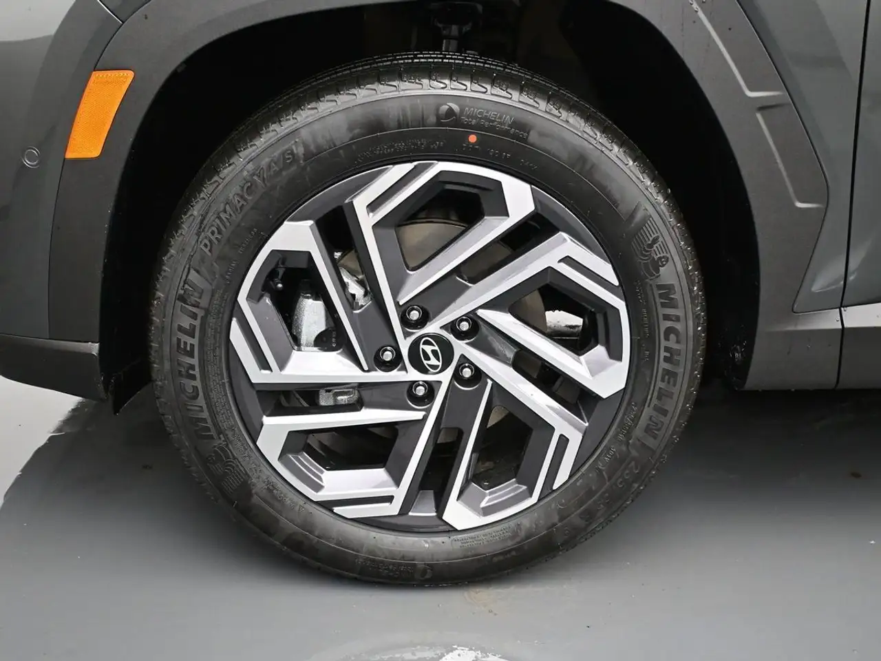 Hyundai TUCSON photo Hyundai TUCSON