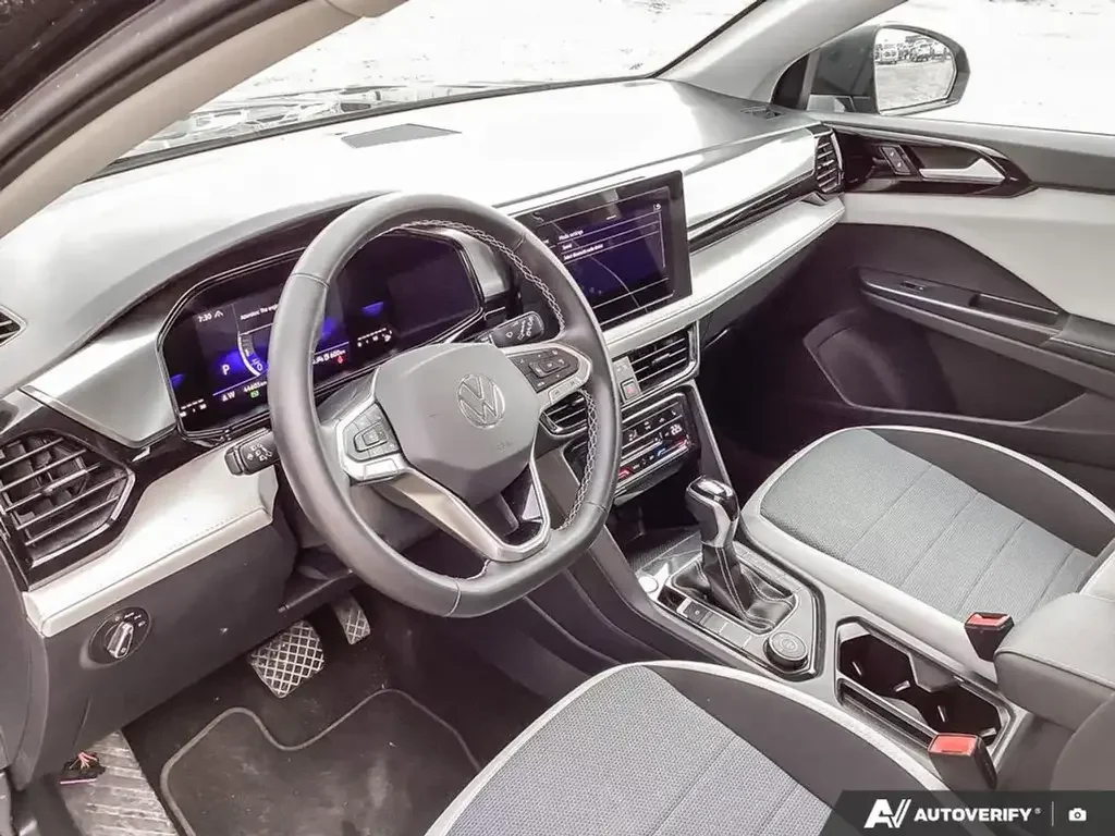 Volkswagen Taos снимка Volkswagen Taos