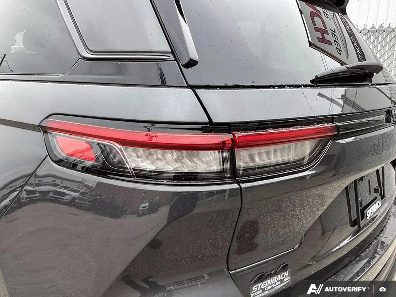 Jeep Grand Cherokee снимка Jeep Grand Cherokee