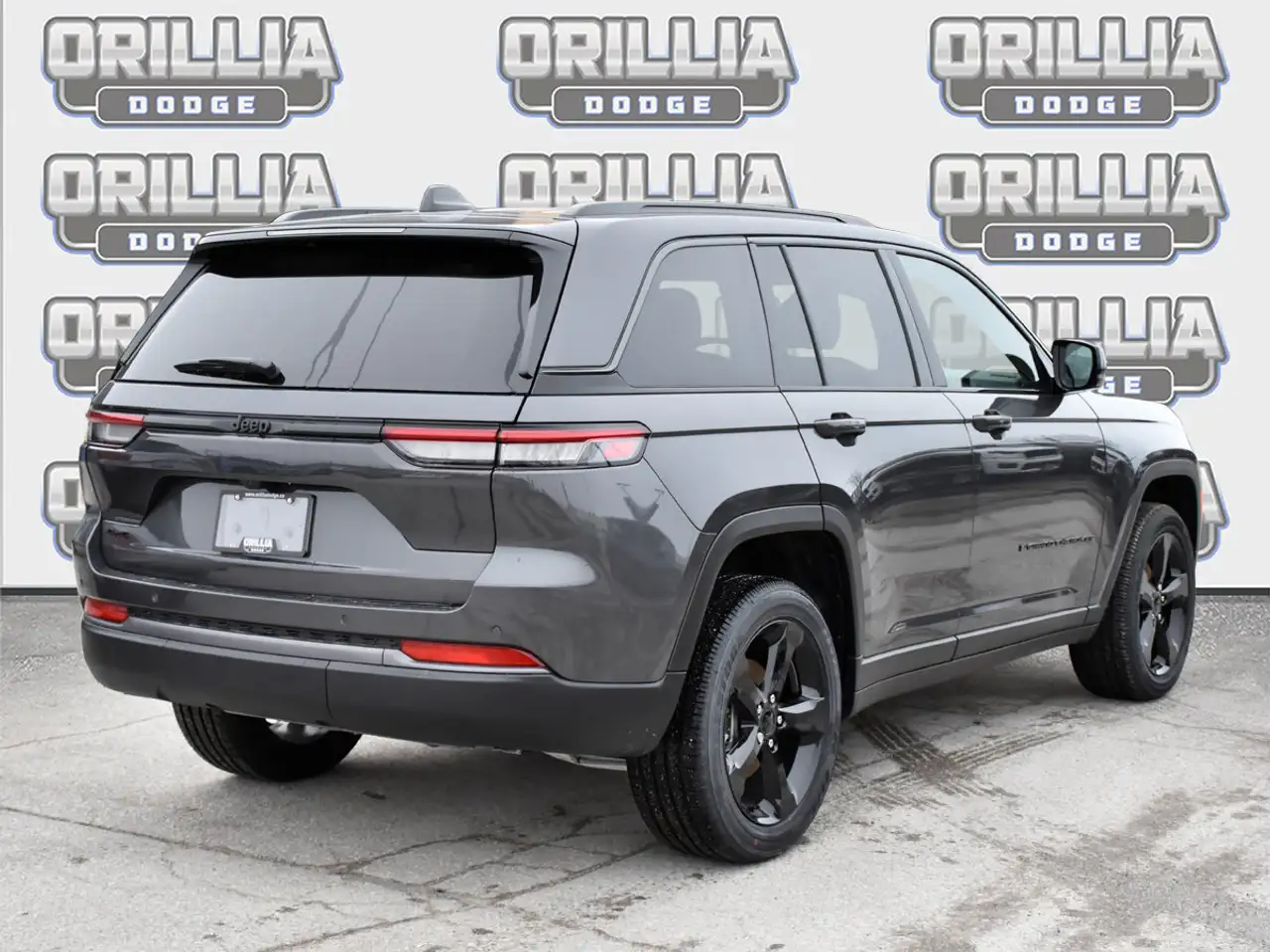 Jeep Grand Cherokee снимка Jeep Grand Cherokee