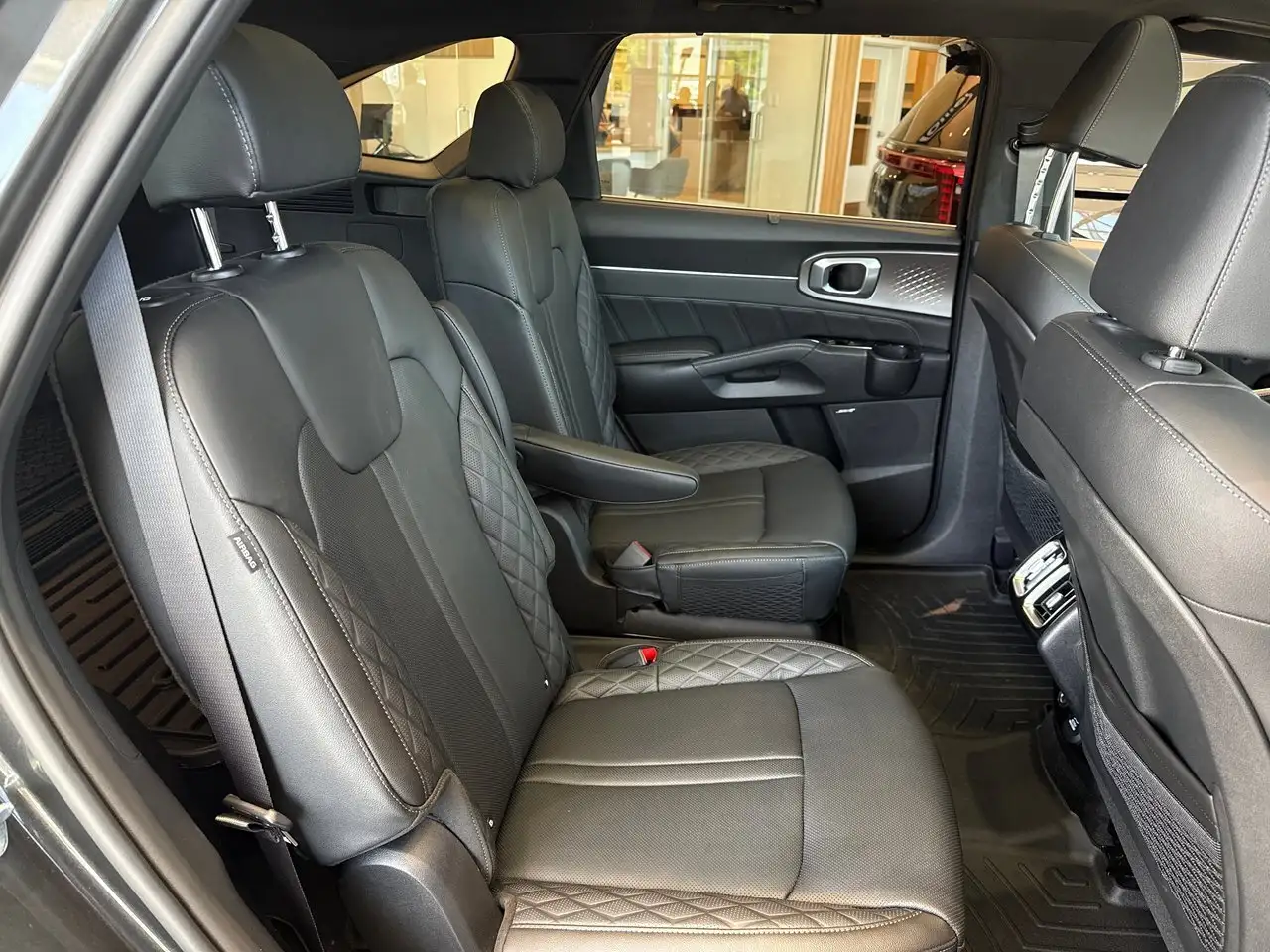 Kia Sorento photo Kia Sorento