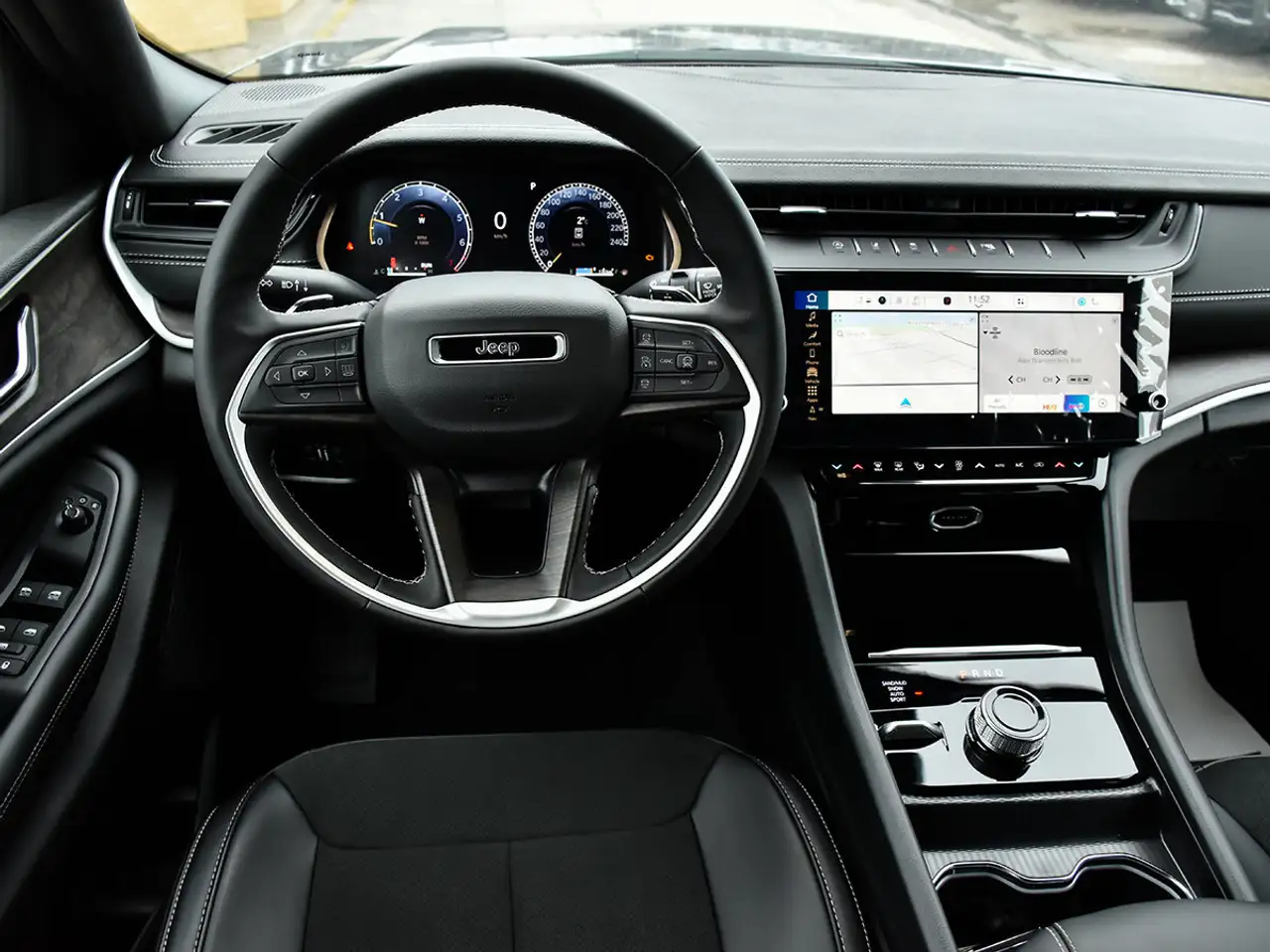 Jeep Grand Cherokee снимка Jeep Grand Cherokee
