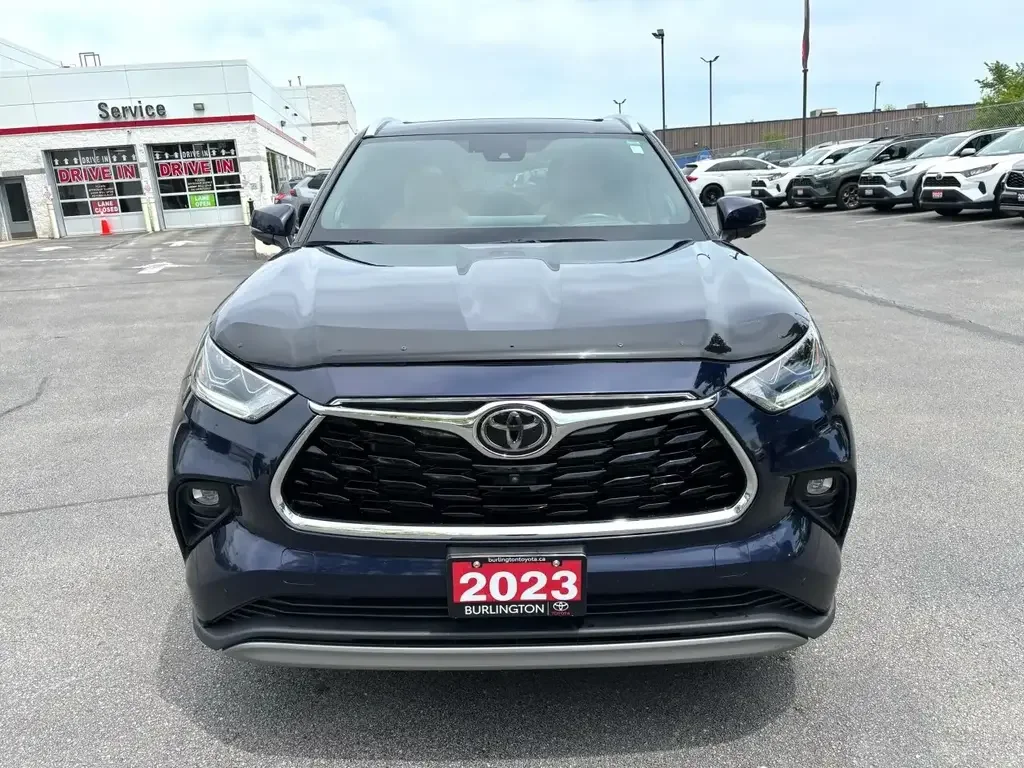 Toyota Highlander снимка Toyota Highlander