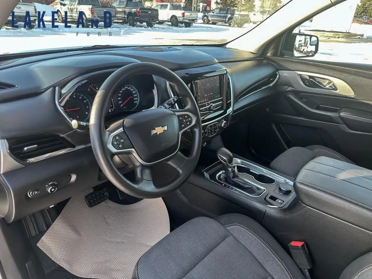 Chevrolet Traverse photo Chevrolet Traverse