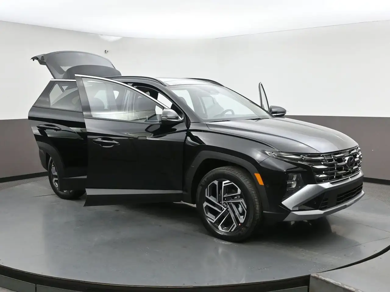 Hyundai TUCSON снимка Hyundai TUCSON