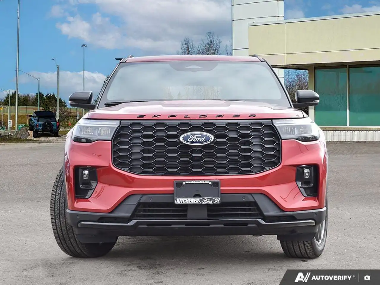Ford Explorer снимка Ford Explorer