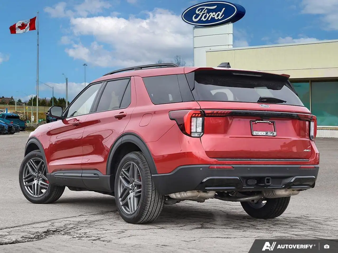 Ford Explorer снимка Ford Explorer